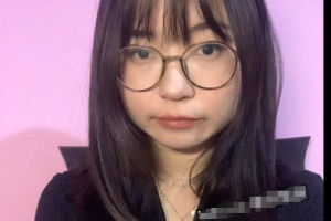 十个眼镜九个SAO 还有一个折断腰 清纯反差大学生手机视频泄露