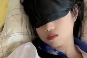 极品 00 后学妹『迷人的柚子』7 月高价福利