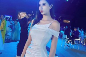 抖音网红模特 深圳丸子  身高182 车模