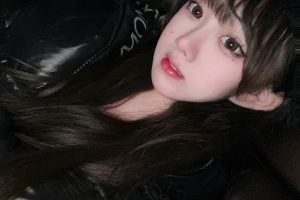 上海04年 大学校花 身高173 非常耐看的萌妹子