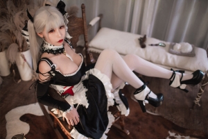 爱老实_PhD可畏cos图包