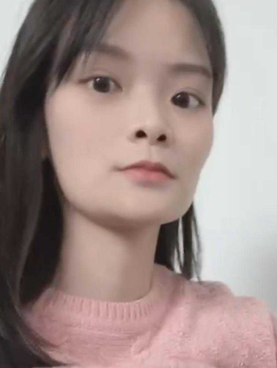 刚成年的小妹妹