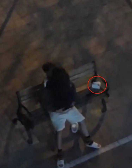 是兄弟就一起组团！山西某校园内 2对情侣