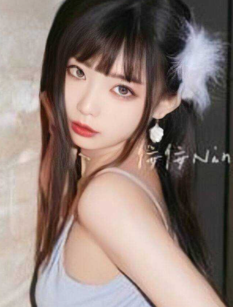 台湾 高颜值的极品身材职业模特 全