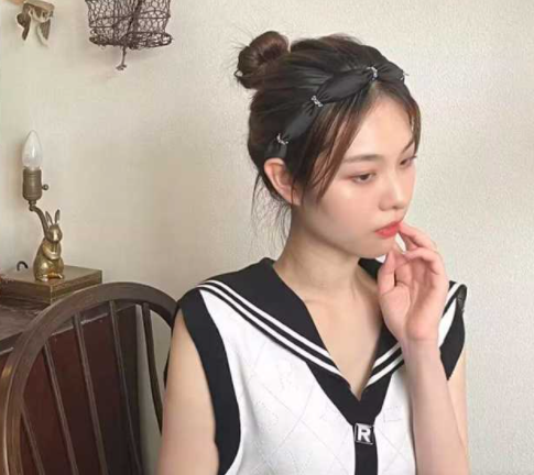 高颜值清纯美女 软磨硬泡三个月终于拿下