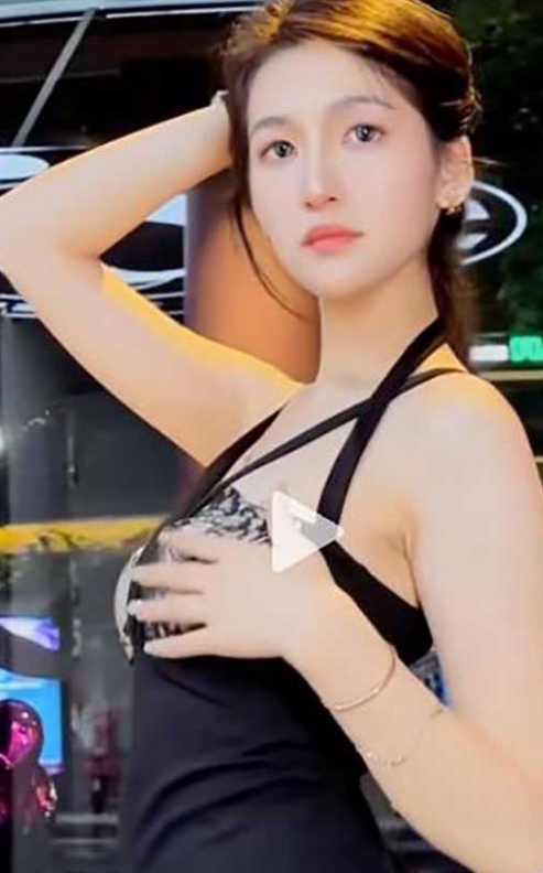 抖音女网红宁宁大王 直播界新赛道 前方热舞后方偷欢！直播回放完整版曝光！