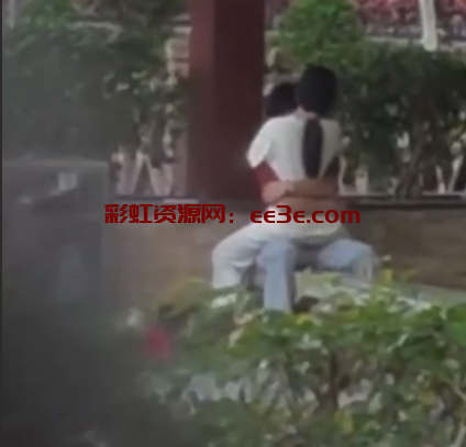 广东食品药品职业学院 情侣野战TP曝光