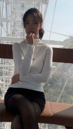 邯郸06年威海外事 张子涵 背男友聊偷人 露脸