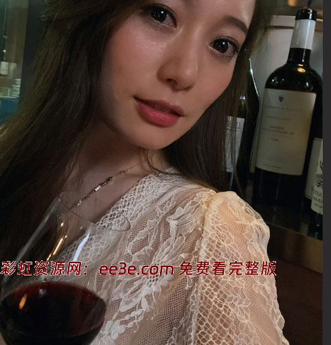 江苏银行内部职员 萧红 私拍大视频给领导遭泄密