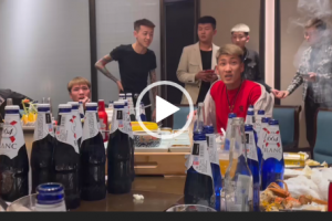 网红大懿挨揍从不还手，宇将军劝架也挨揍