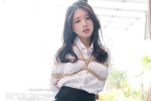 人气清纯甜美女模【加加喵】 私拍 – 绳缚助理的1面试 强制