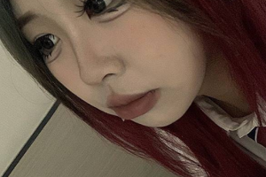 【全网独家】江西赣州精神小妹『钱予凡』强迫学生妹出来