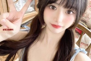 琼海市03年网红学妹  张昕歆