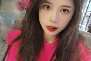 赤壁01年网红 青丹