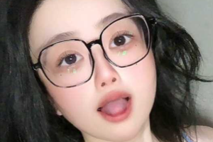 推特【火野丽】37 万超网红流出 520VIP 高价福利