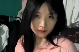 抖音 小乔 yyds  网红大学生在宿舍 1V1 赚生活费