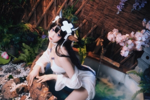 小野寺地瓜 小牛泳装