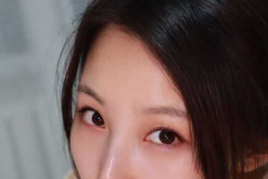 爱吃的反差露脸 雯雯 撞脸明星陈好 你面前的高冷女神不过