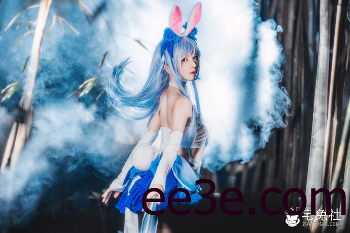 桜桃喵的花间舞公孙离cos作品完美演绎，让花飞起来吧