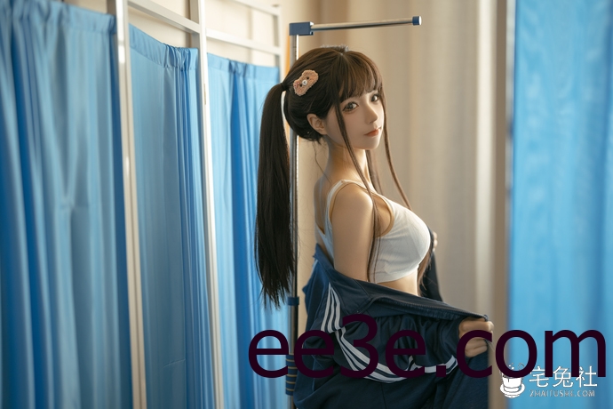 可爱少女蠢沫沫下班后还要检查身体 图集中另一个人是谁